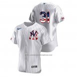 Camiseta Beisbol Hombre New York Yankees Aaron Hicks 2020 Stars & Stripes 4th of July Blanco