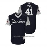 Camiseta Beisbol Hombre New York Yankees Miguel Andujar 2018 LLWS Players Weekend Papa Azul
