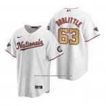 Camiseta Beisbol Hombre Washington Nationals Sean Doolittle Gold-Trimmed Championship Replica Blanco