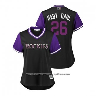 Camiseta Beisbol Mujer Colorado Rockies David Dahl 2018 LLWS Players Weekend Baby Dahl Negro