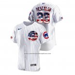 Camiseta Beisbol Hombre Chicago Cubs Daniel Descalso 2020 Stars & Stripes 4th of July Blanco