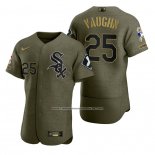 Camiseta Beisbol Hombre Chicago White Sox Andrew Vaughn Camuflaje Digital Verde 2021 Salute To Service