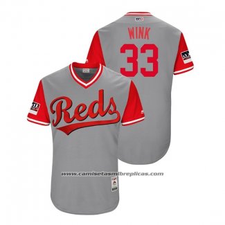 Camiseta Beisbol Hombre Cincinnati Reds Jesse Winker 2018 LLWS Players Weekend Wink Gris