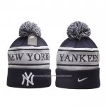 Gorro Beanie New York Yankees New Era Stripe Peak Azul Marino