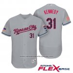 Camiseta Beisbol Hombre Kansas City Royals 2017 Estrellas y Rayas Ian Kennedy Gris Flex Base Camiseta Beisbol Hombre Kansas City Royals 2017 Estrellas y Rayas Ian Kennedy Gris Flex Base