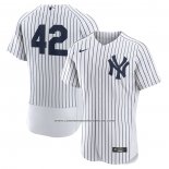 Camiseta Beisbol Hombre New York Yankees 2023 Jackie Robinson Day Autentico Blanco