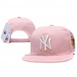 Gorra New York Yankees Adjustable Snapback Rosa