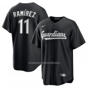 Camiseta Beisbol Hombre Cleveland Guardians Jose Ramirez Lights Out Replica Negro