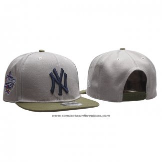 Gorra New York Yankees Adjustable 9FIFTY Gris